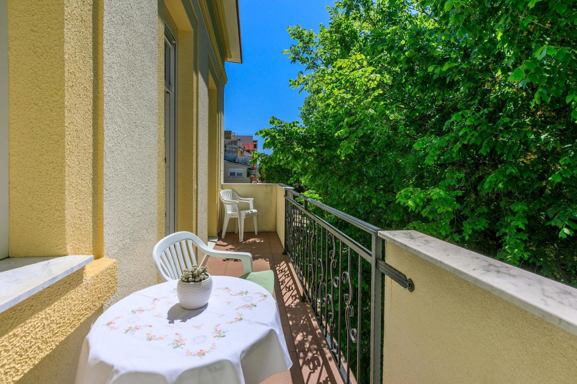 House Beach House Цриквеница Экстерьер фото